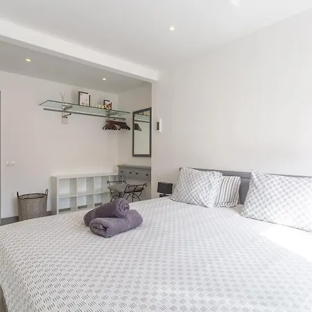 度假居 Modern 3 Bedroom Duplex Adeje Center Wifi 阿德耶