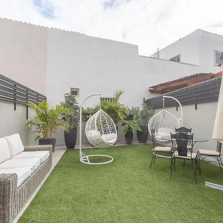 度假居 Modern 3 Bedroom Duplex Adeje Center Wifi 阿德耶