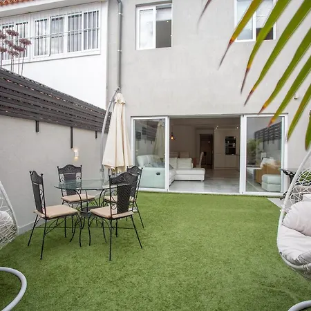 Modern 3 Bedroom Duplex Adeje Center Wifi 펜션 *