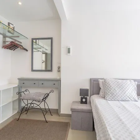 Modern 3 Bedroom Duplex Adeje Center Wifi