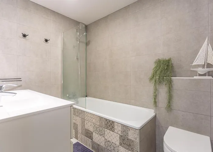 Modern 3 Bedroom Duplex Adeje Center Wifi * 아데제